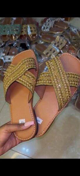 Sandales strass glamour femme