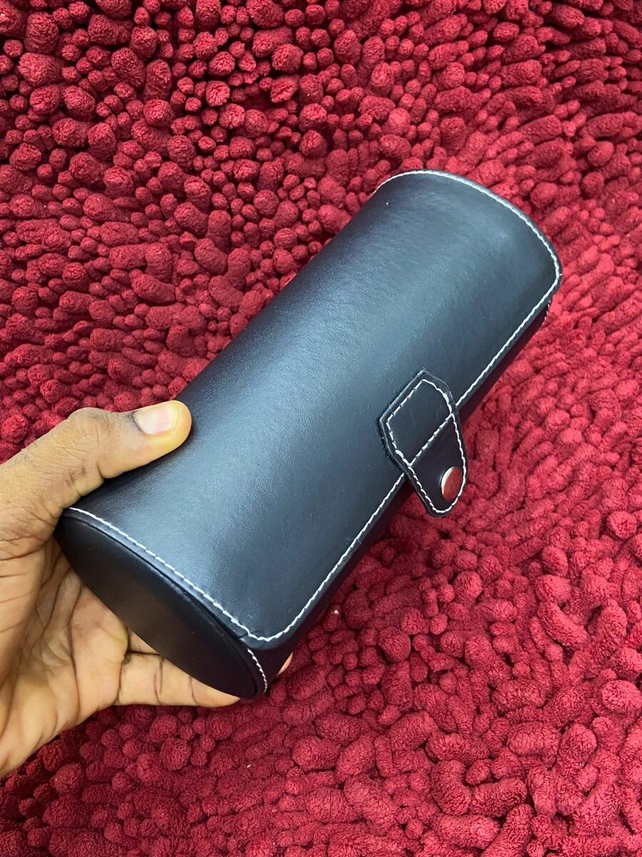 Quality Men's Watch Organizer