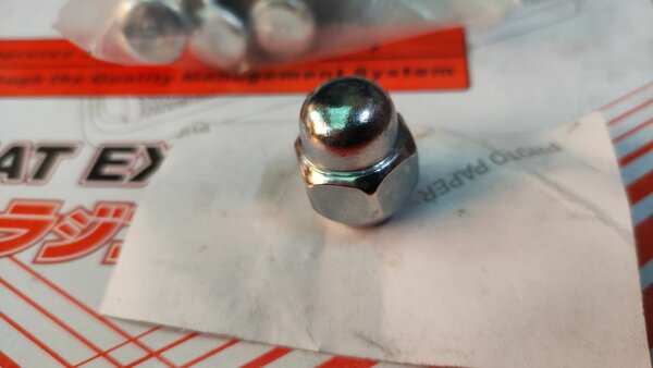 Оригинальные колесные гайки на KIA, HYUNDAI