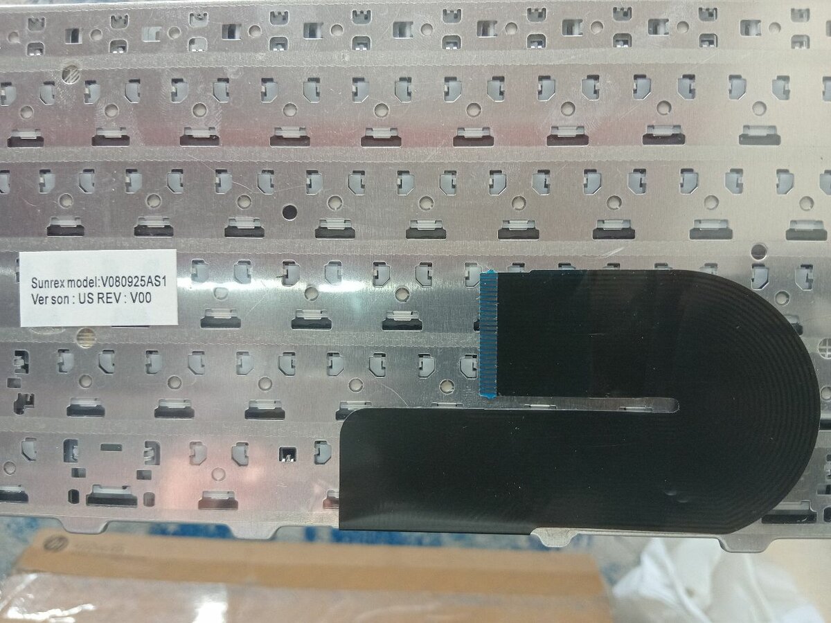 DELL Vostro 1015