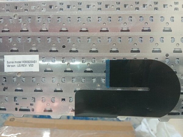 DELL Vostro 1015