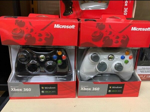 Xbox 360 controllers