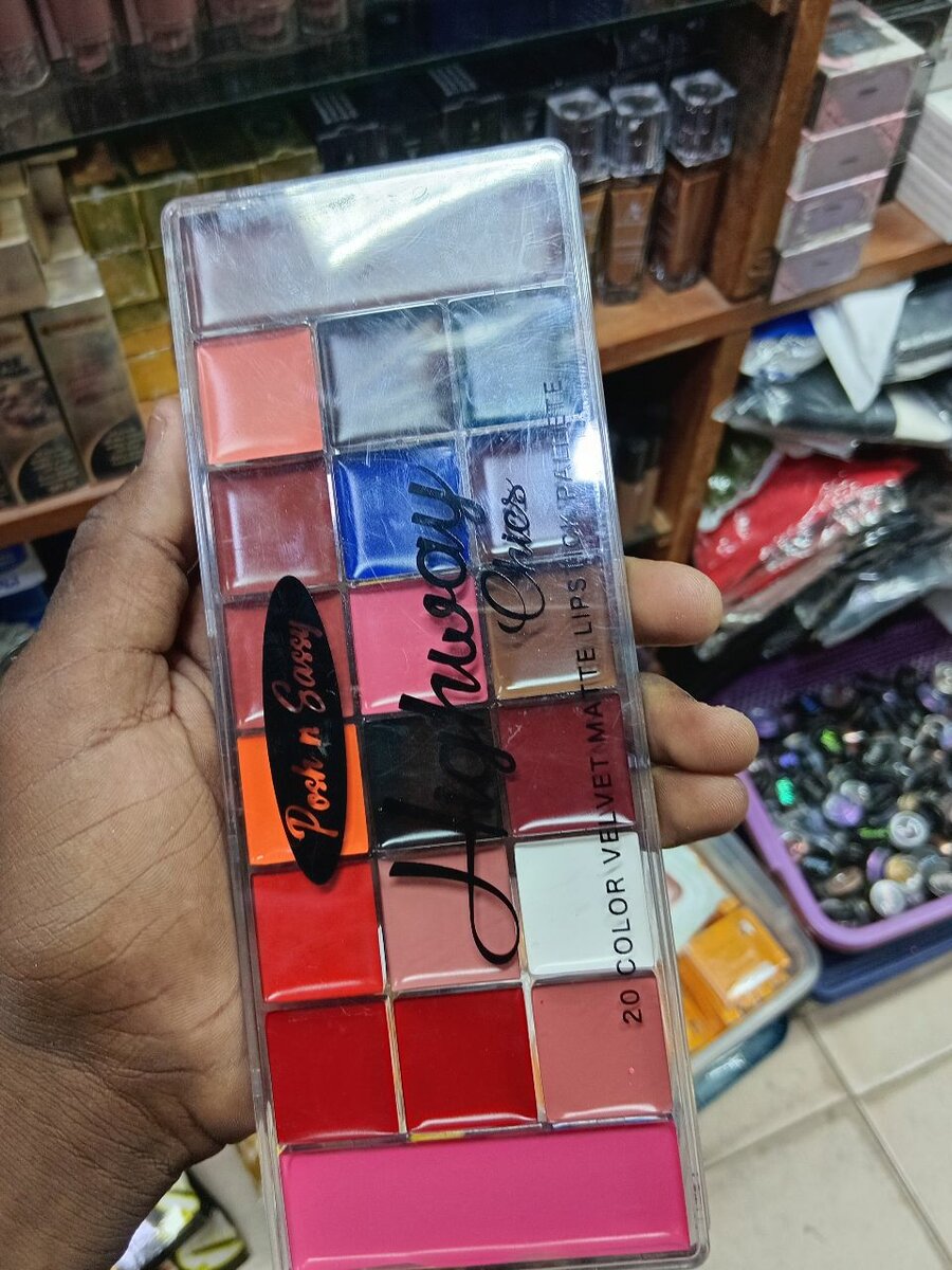 Palette de rouges à lèvres 20 couleurs