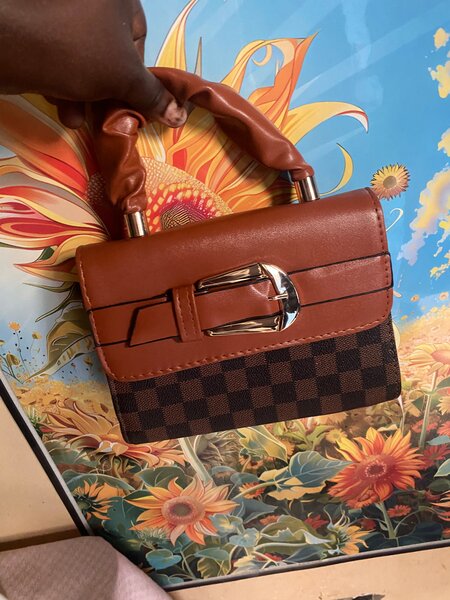 Sac à main élégant marron