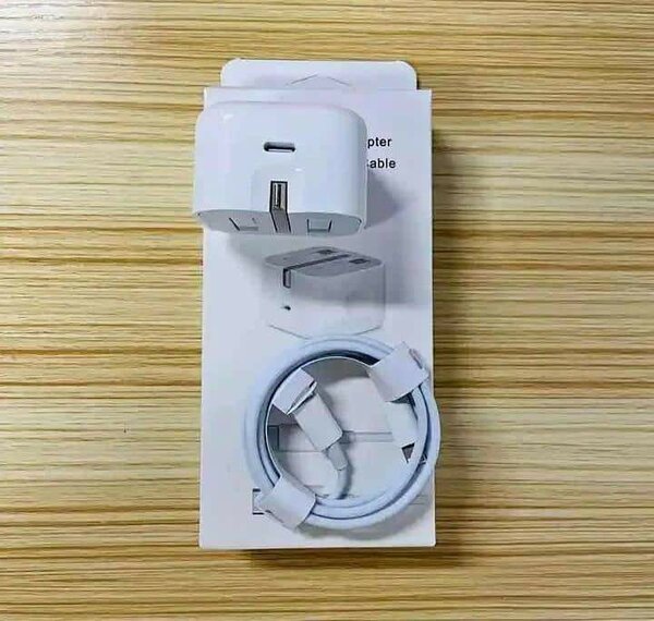 Iphone original fast chargers