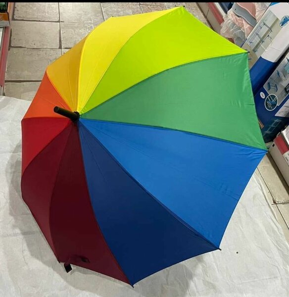 Parapluie arc-en-ciel coloré