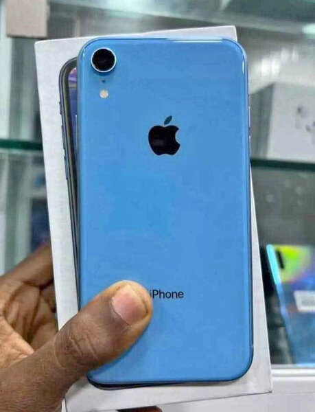 iPhone XR Bleu 64 Go