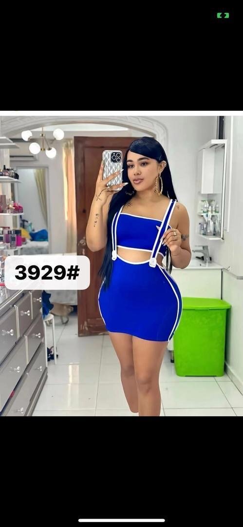 Ensemble court femme séduisant