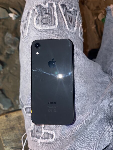 iPhone XR