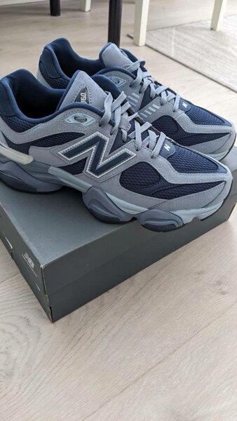 Chaussures de sport bleues N