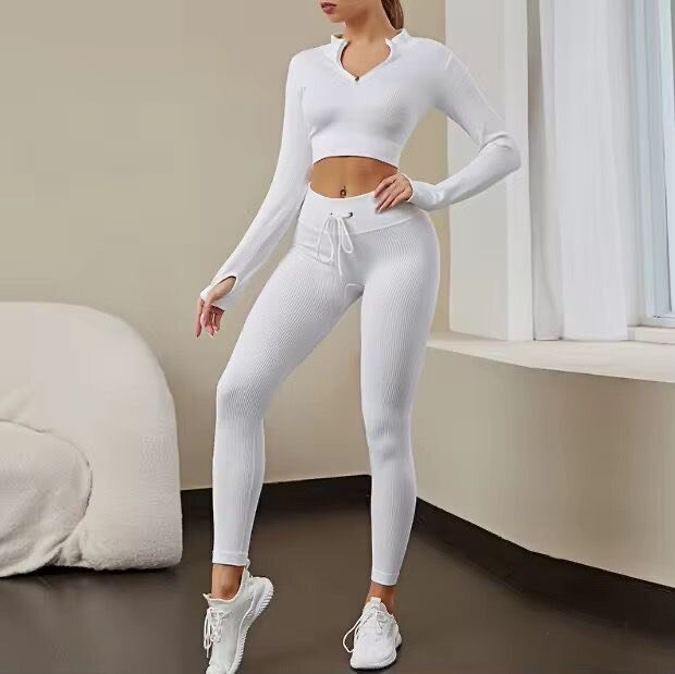 Ensemble de sport pour femmes