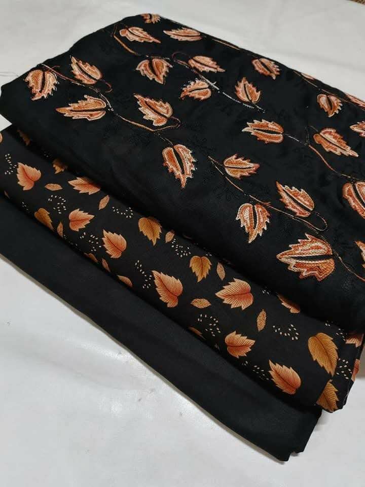 Ladies suit