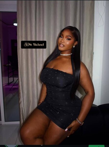 Robe élégante à strass