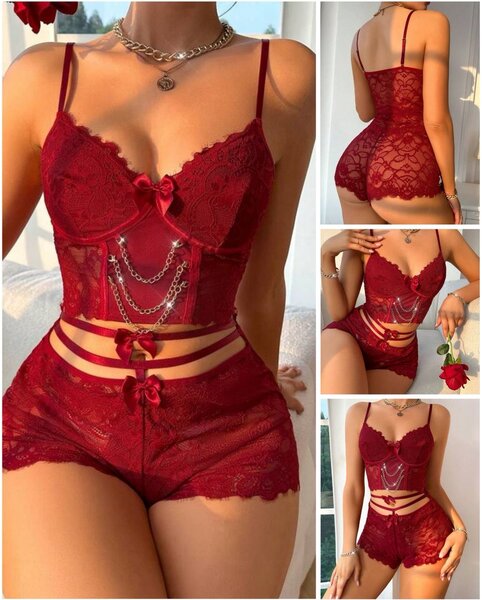 Lingerie sexy en dentelle rouge