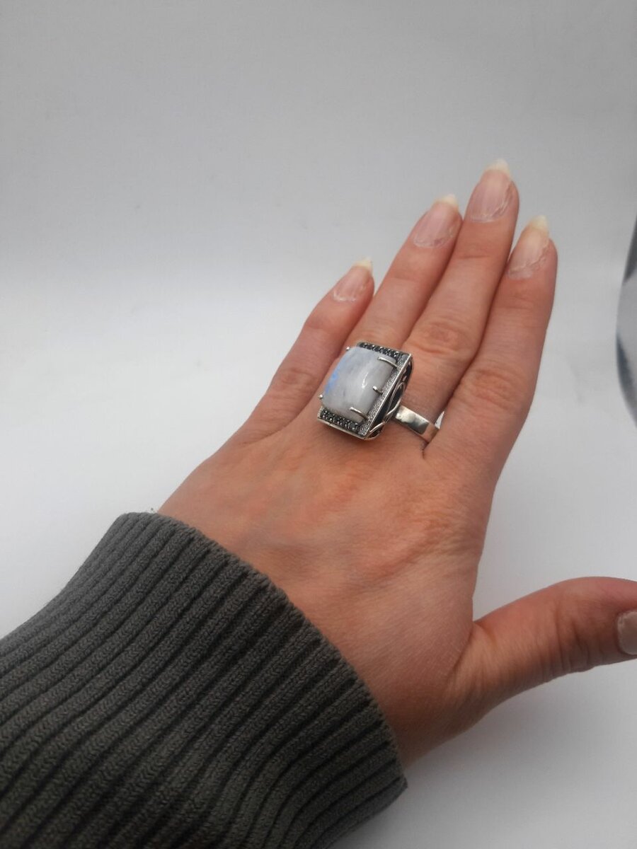 Серебренное кольцо