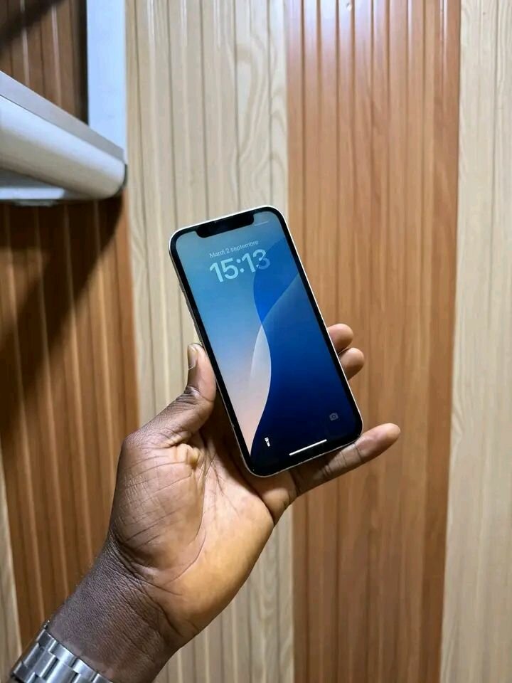 iPhone moderne blanc