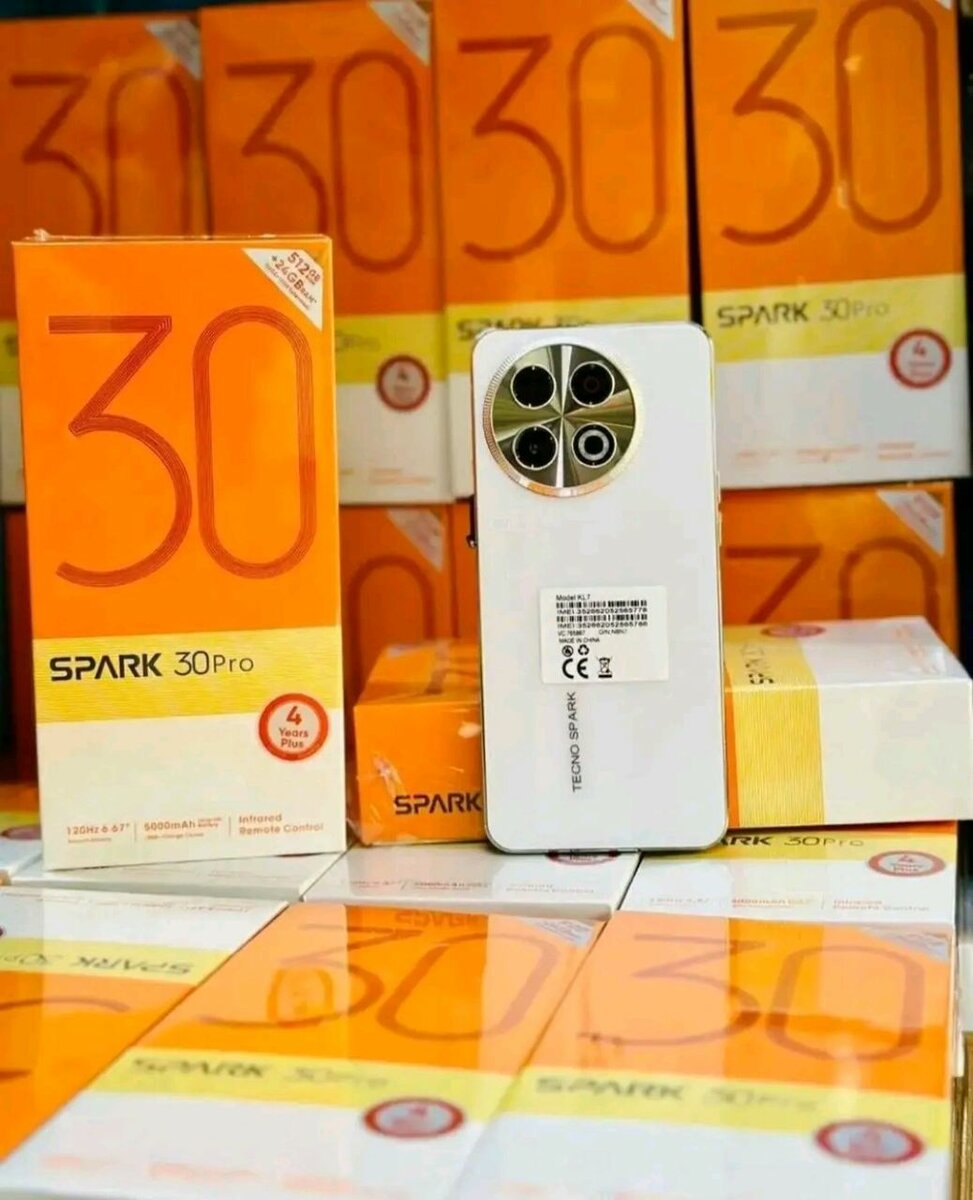 TECNO SPARK 30 PRO 256GB 16GB RAM PREMIÈRE COPIE DUBAÏ