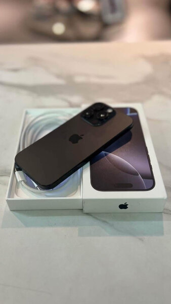iPhone 16 Pro Max