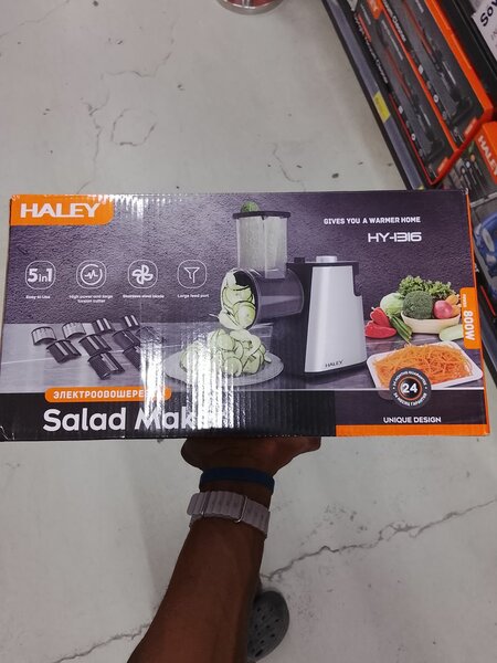 Saladier électrique 5 en 1