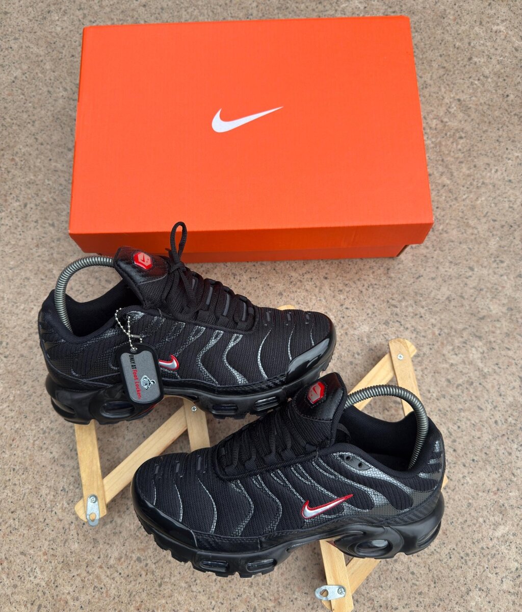 Sneakers Homme Nike Modernes