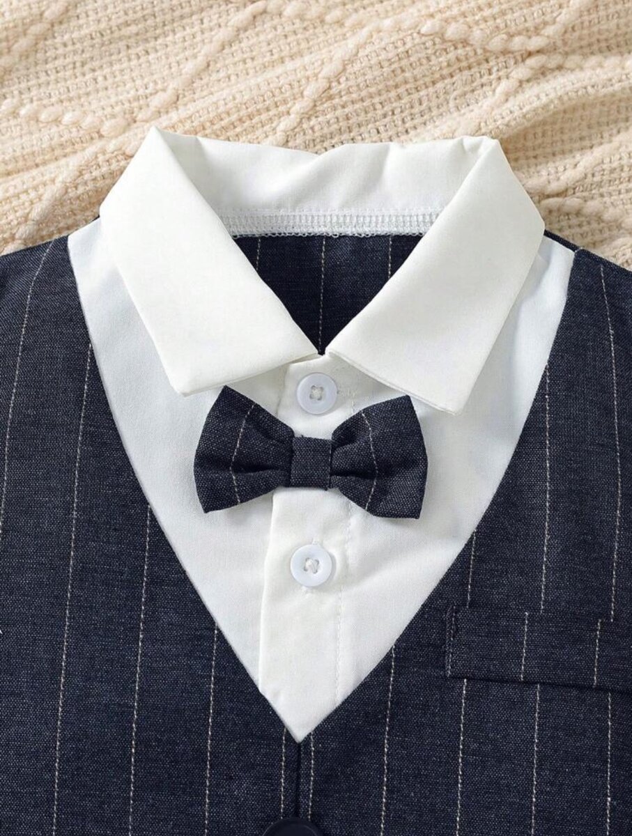 Baby Boy's Gentleman Style Bow Tie Strip wear. 6-9M