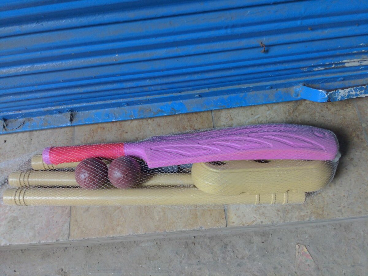 Bat ball