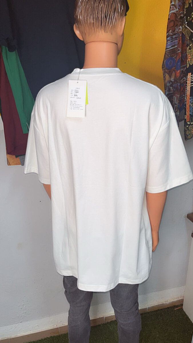 T-shirt blanc imprimé tendance