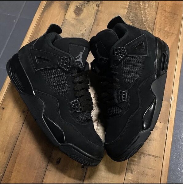 Jordan 4 Rétro Tout Noir