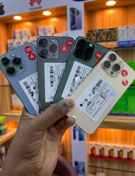 IPhone 13 Pro quasi neufs 128gb