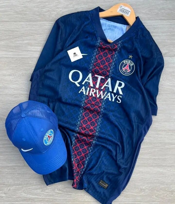 Maillots de football de clubs