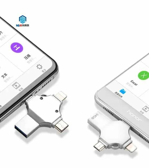 Clé USB 4-en-1 polyvalente