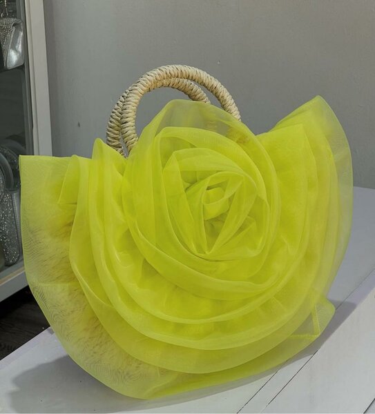 Sac à main fleur élégant