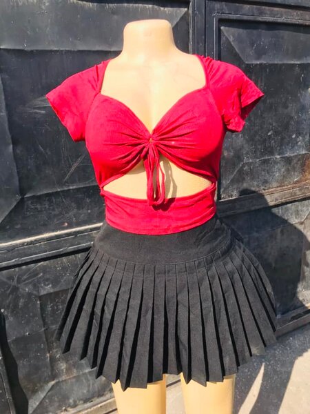 Quality thrifted tops 