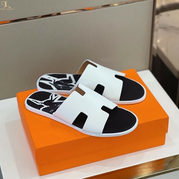 Sandales hermès