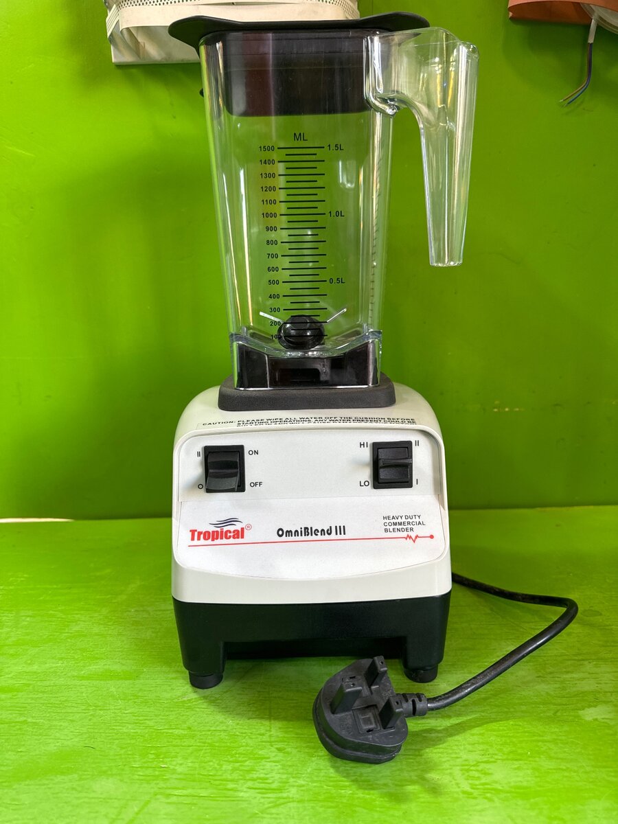 Commercial blender