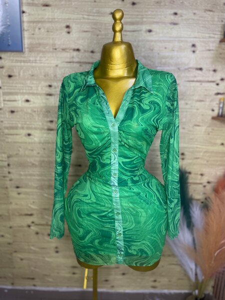 Robe élégante d'été