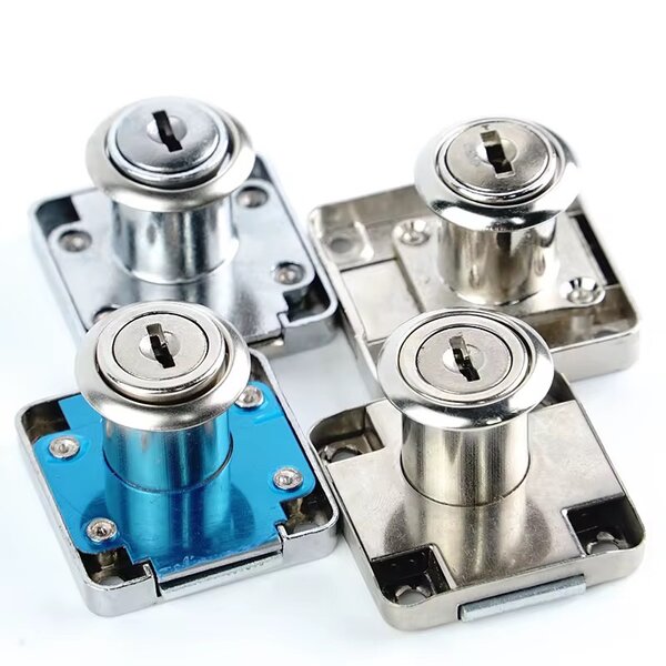 Kitchen and aluminum