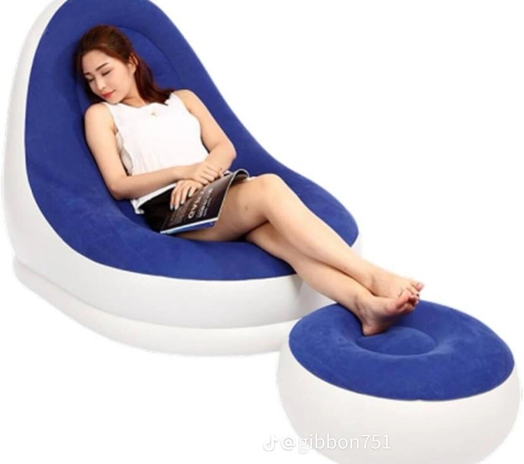 Chaise longue gonflable avec ottoman