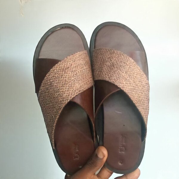 Sandales en cuir pour homme