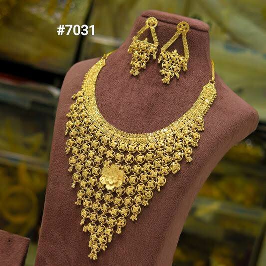 Ladies Nicklas sets