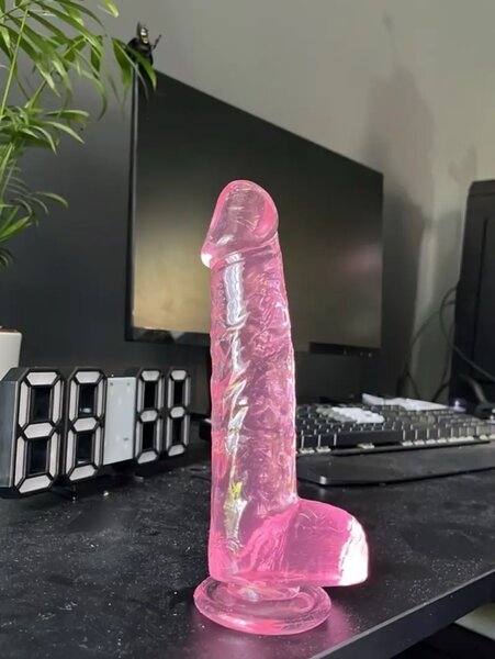 Gode réaliste ventouse