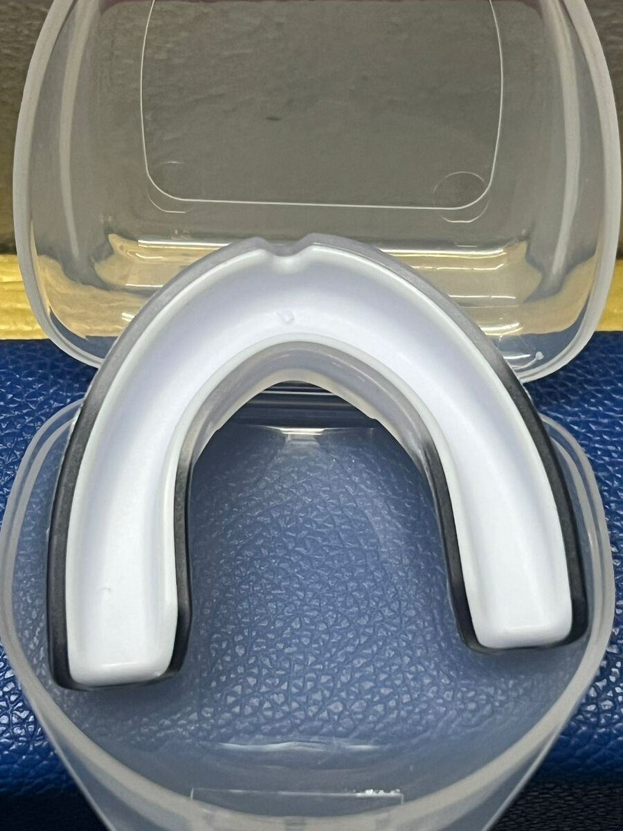 Protège-dents sport robuste