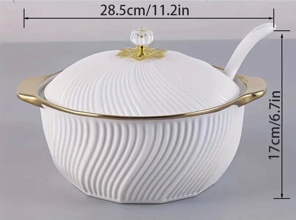 Soupière élégante à couvercle