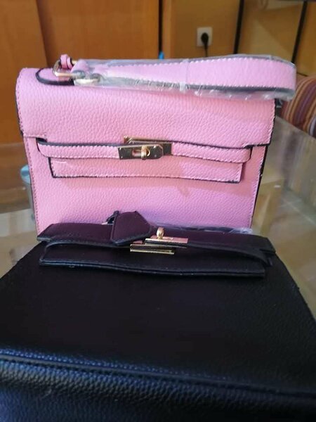 Sacoche en cuir élégante femme