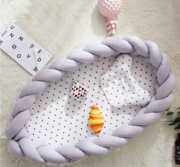 Soft comfortable portable baby nests 