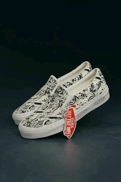 Baskets Slip-On Vans SNS Édition Limitée