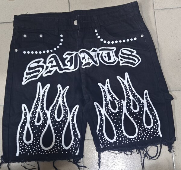 Shorts punk en jean noir