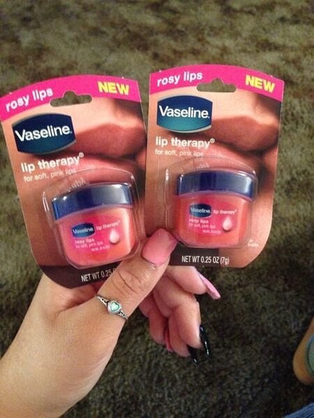 Vaseline Lip Therapy Rosy