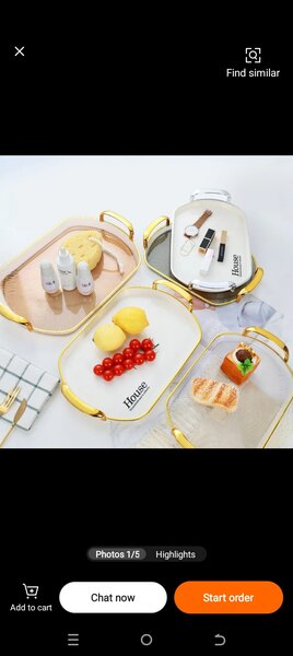 Plateaux dorés élégants Maison