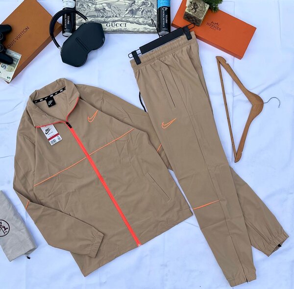 Vêtements de sport tendance homme